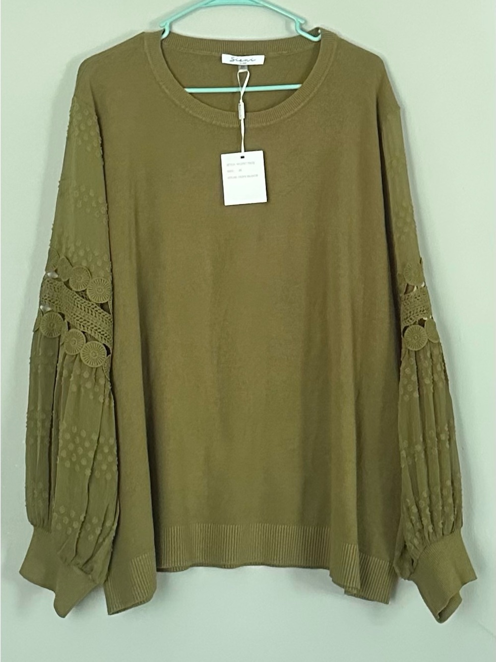 Sioni Boho Lace Embellished
Puffed Sleeve Sweater size 2X